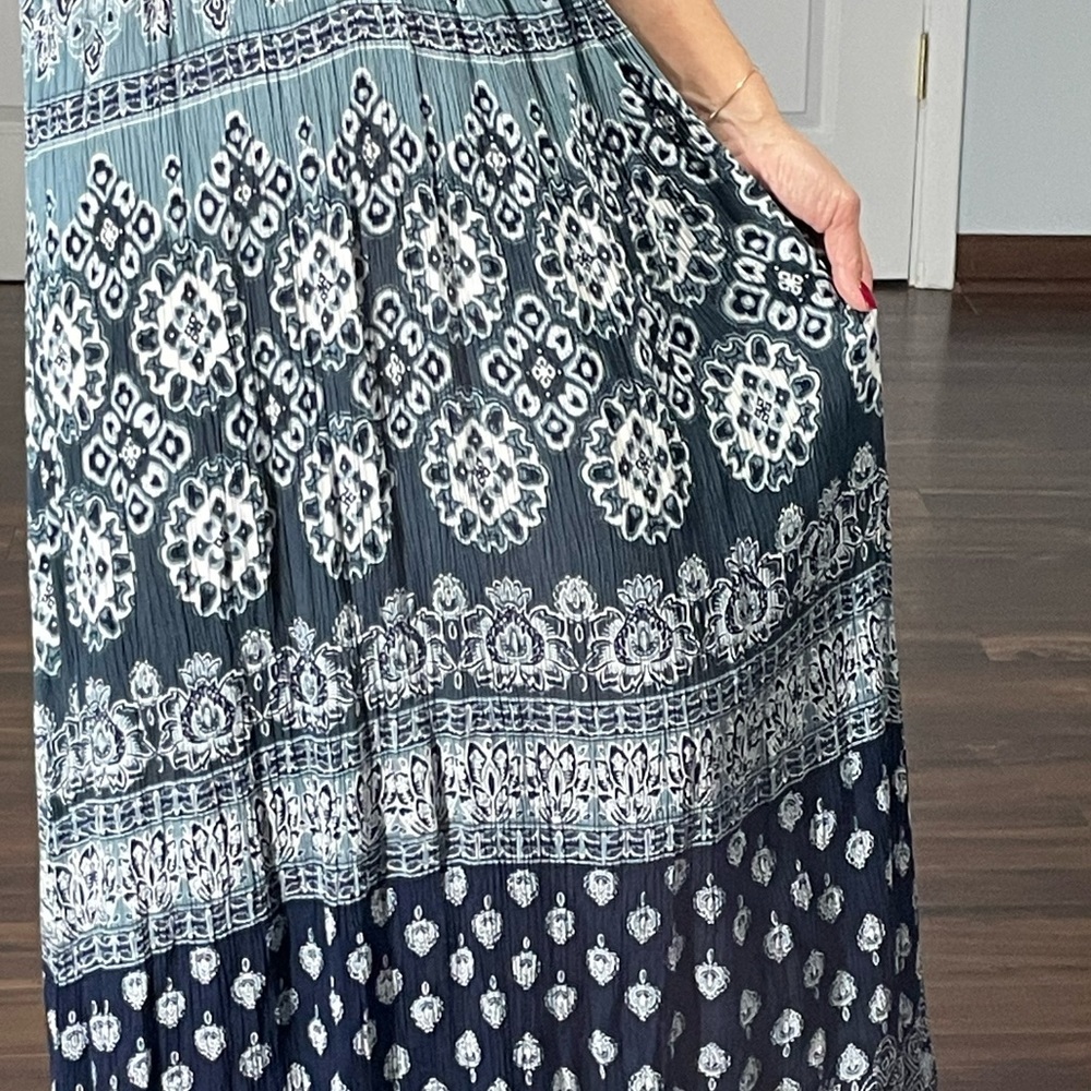Aqua Blue Paisley Print Smocked Strap Maxi Dress size S - Picture 5 of 13